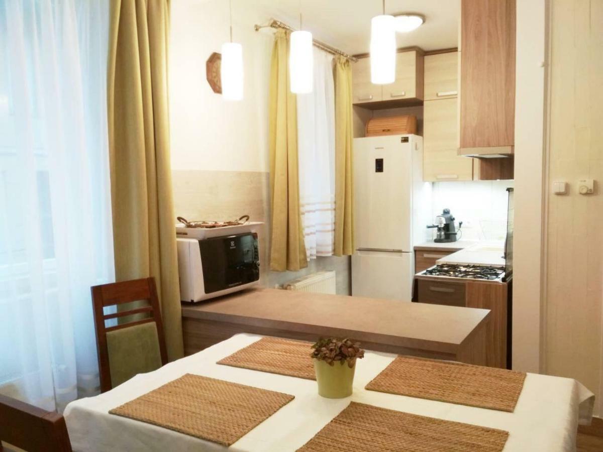 Zsuzsa Apartman Budapest Bagian luar foto