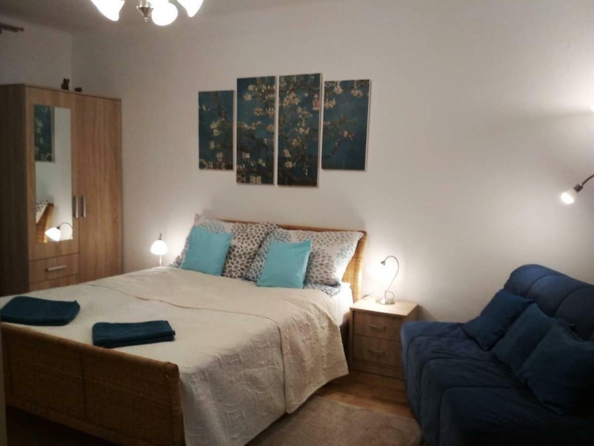 Zsuzsa Apartman Budapest Bagian luar foto