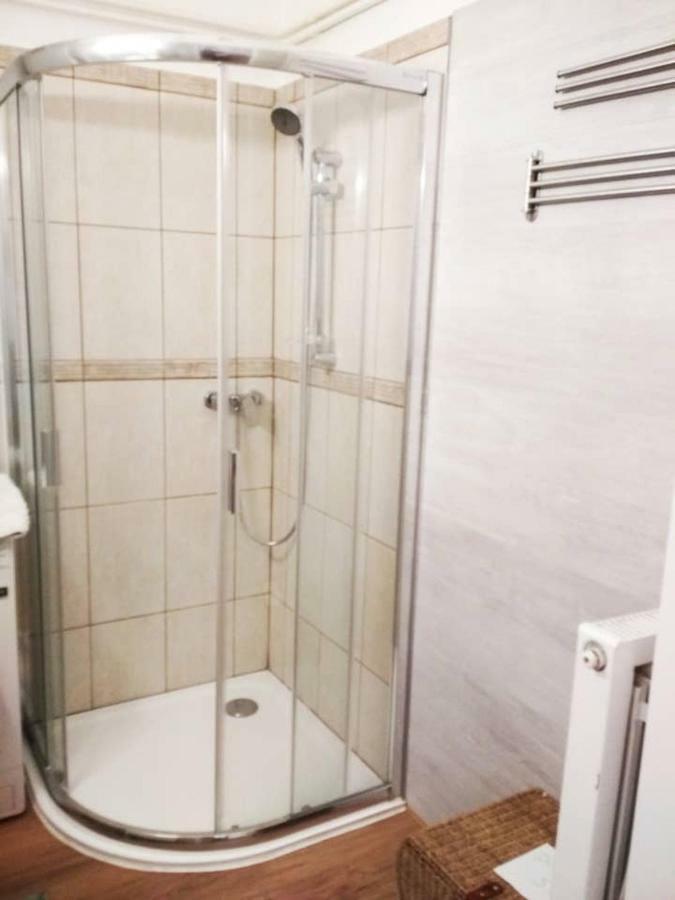 Zsuzsa Apartman Budapest Bagian luar foto